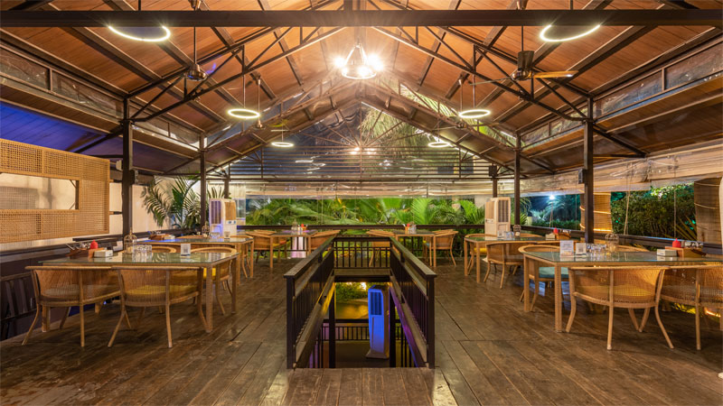 The Sparkling Water Cafe