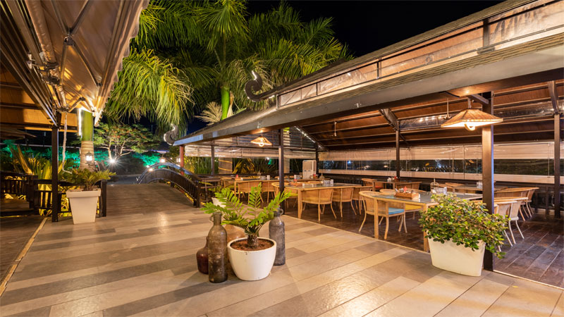 The Sparkling Water Cafe